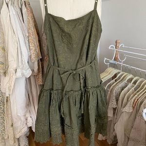 Krista Larson Pasture slip in olive green